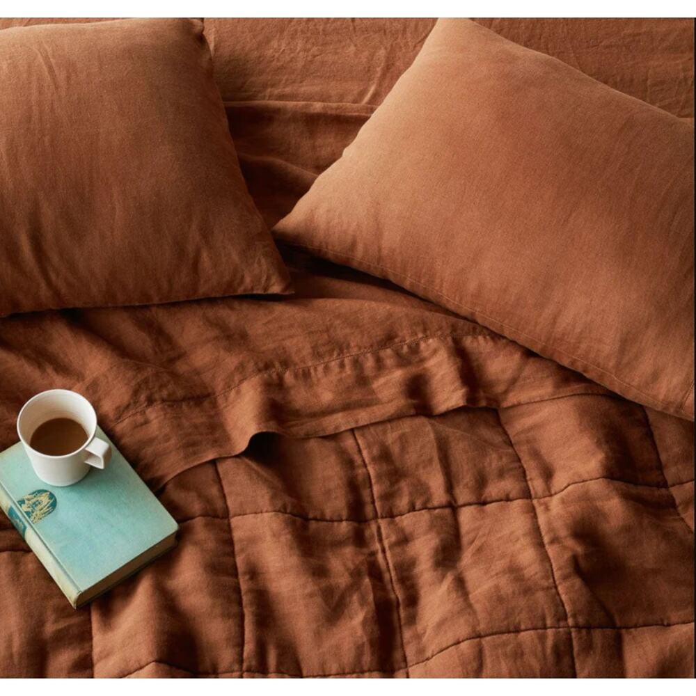 The Citizenry Stonewashed Linen Quilt King/Cal King in Sienna